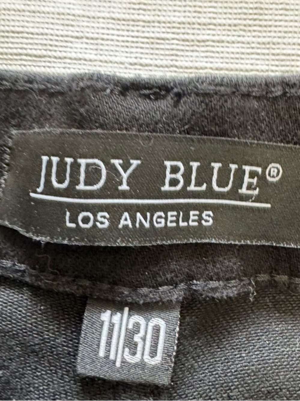 Judy Blue Black Wide-Leg Cargo Jeans. Size 30